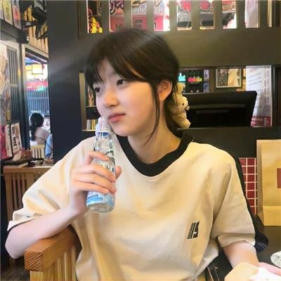 海底娇娃蓝华：处女任务